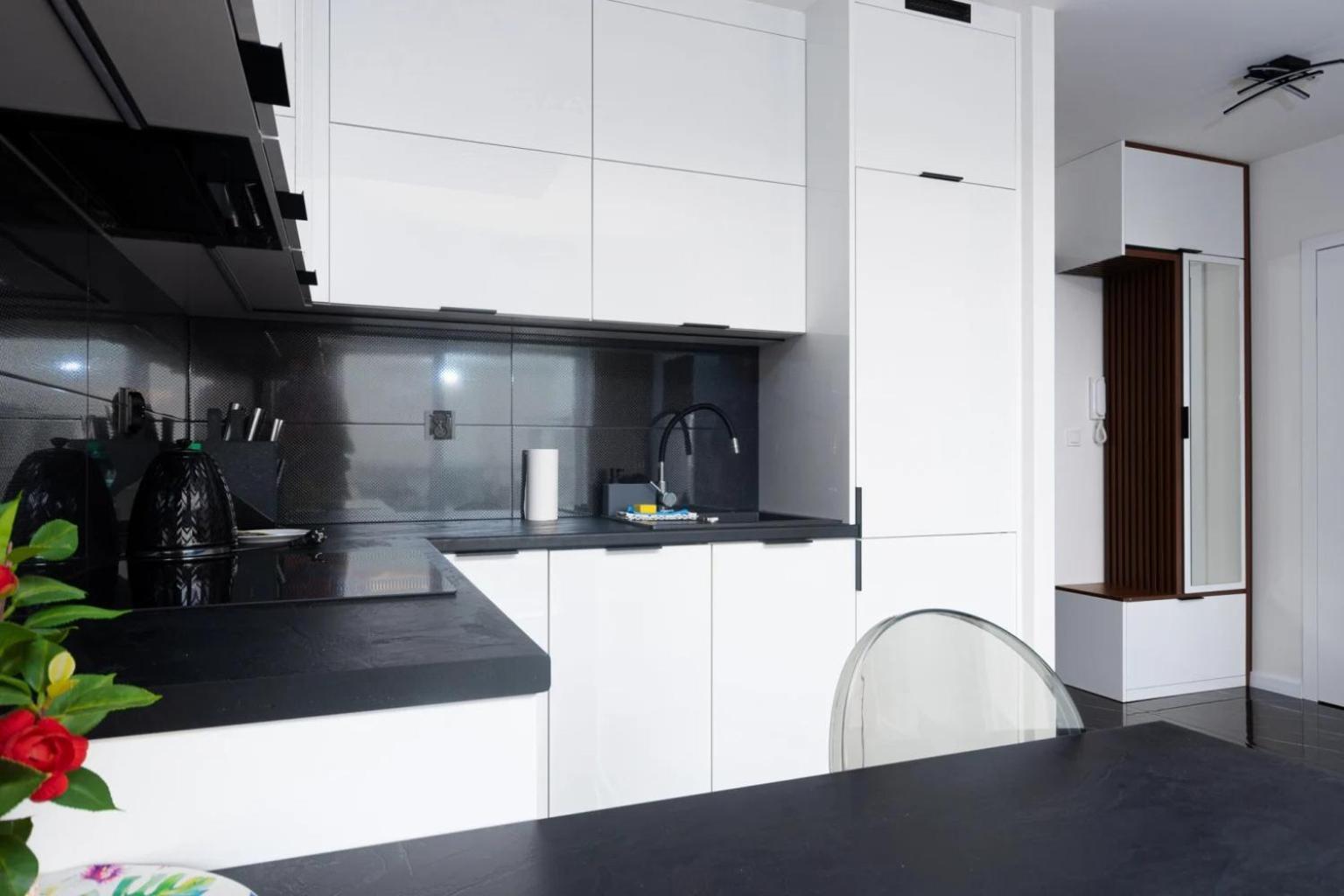 Apartament Komfortowy Z Balkonem I Parkingiem *
